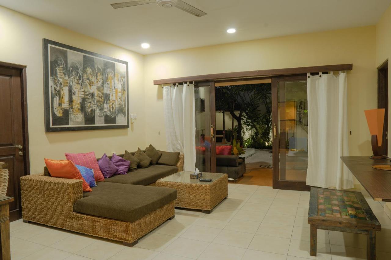 Papaya Villa Sanur Exteriör bild